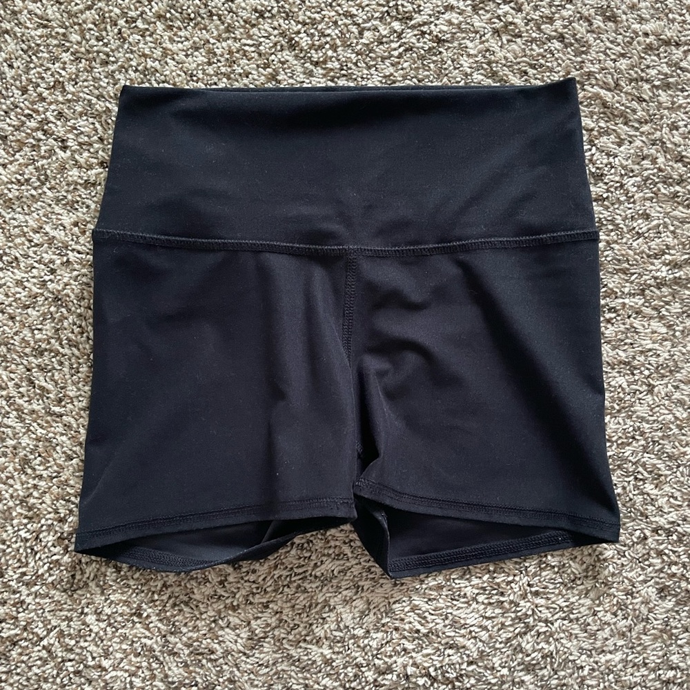 black biker shorts